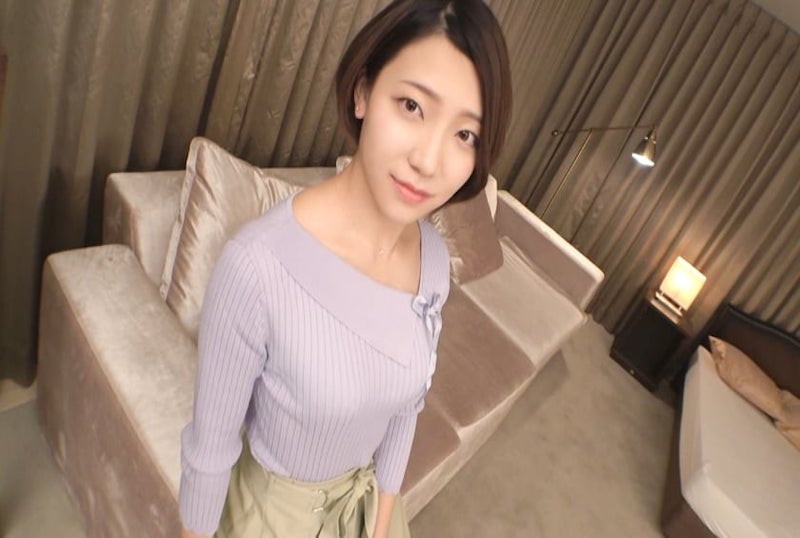 SIRO-4379 苗条女孩。不要错过害羞的微笑变成欣喜若狂的表情的那一刻。 渡边真绪