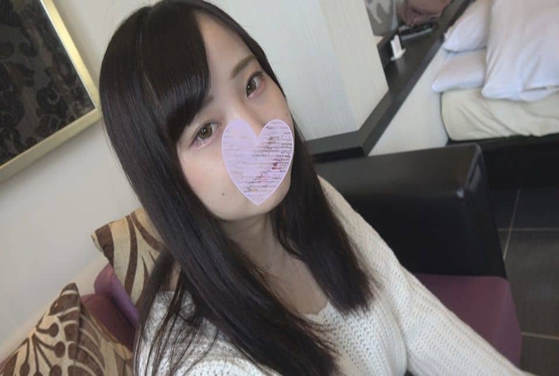 FC2-1110188 【個人拍攝】20歲濕胖女大學生，被我帶到酒店大量射精！！ 素人