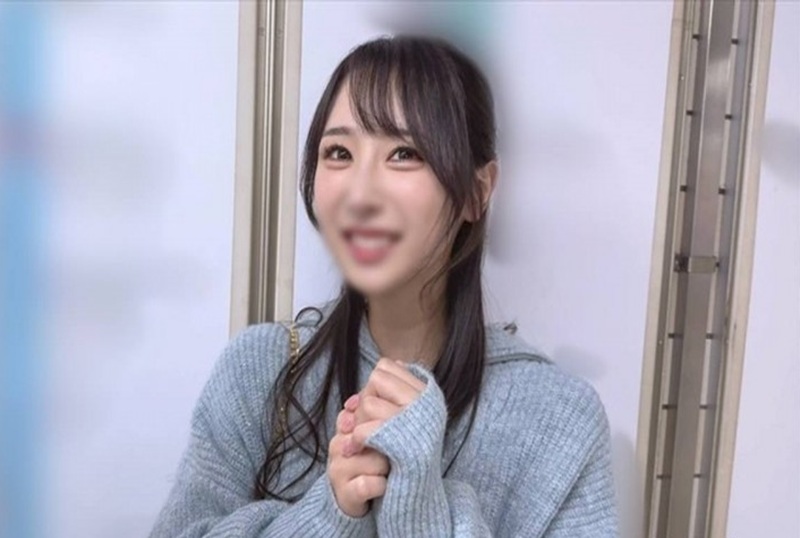 FC2-4699549 非常可爱的美女教师，沉浸在快感中，对着恶魔的鸡巴流口水。 现场性交！！ 素人